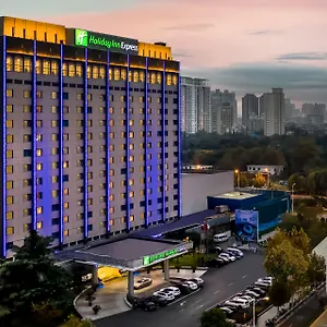 Express Zhongzhou By Ihg *** Zhengzhou